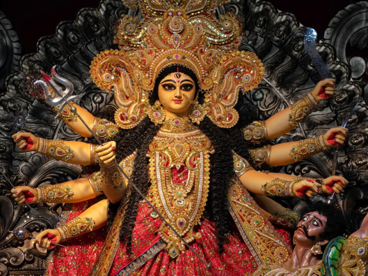 Chaitra Navratri 2026: Lighting Akhand Jyoti? Follow These Rules for Divine Blessings